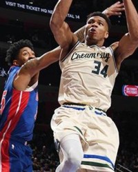  雄鹿豪取十连胜锁定东部第一宝座