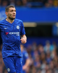  阿斯顿维拉锋线复苏客场告捷攀升联赛中游